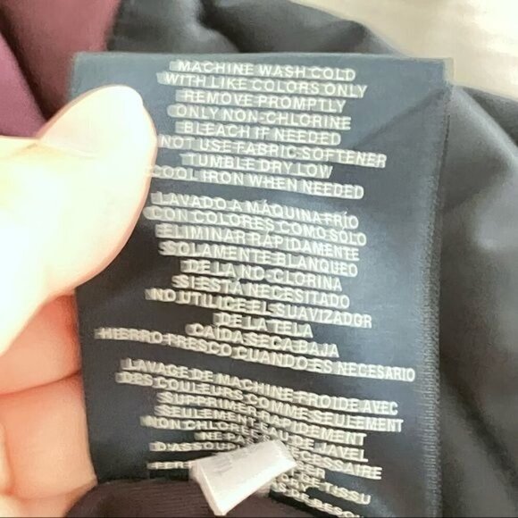 Tommy Hilfiger Puffer Vest M Ombré Quilted Outdoors Zip Pockets Ski Packable - Picture 11 of 11